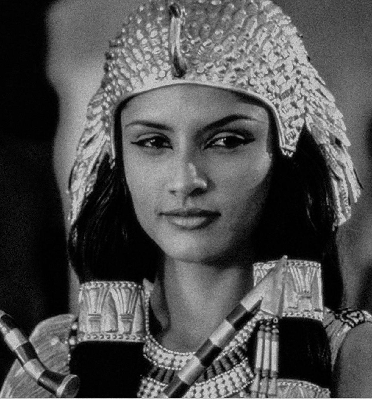 The Evolution of Eyelashes: From Ancient Needling to Eyelash Extension Domination