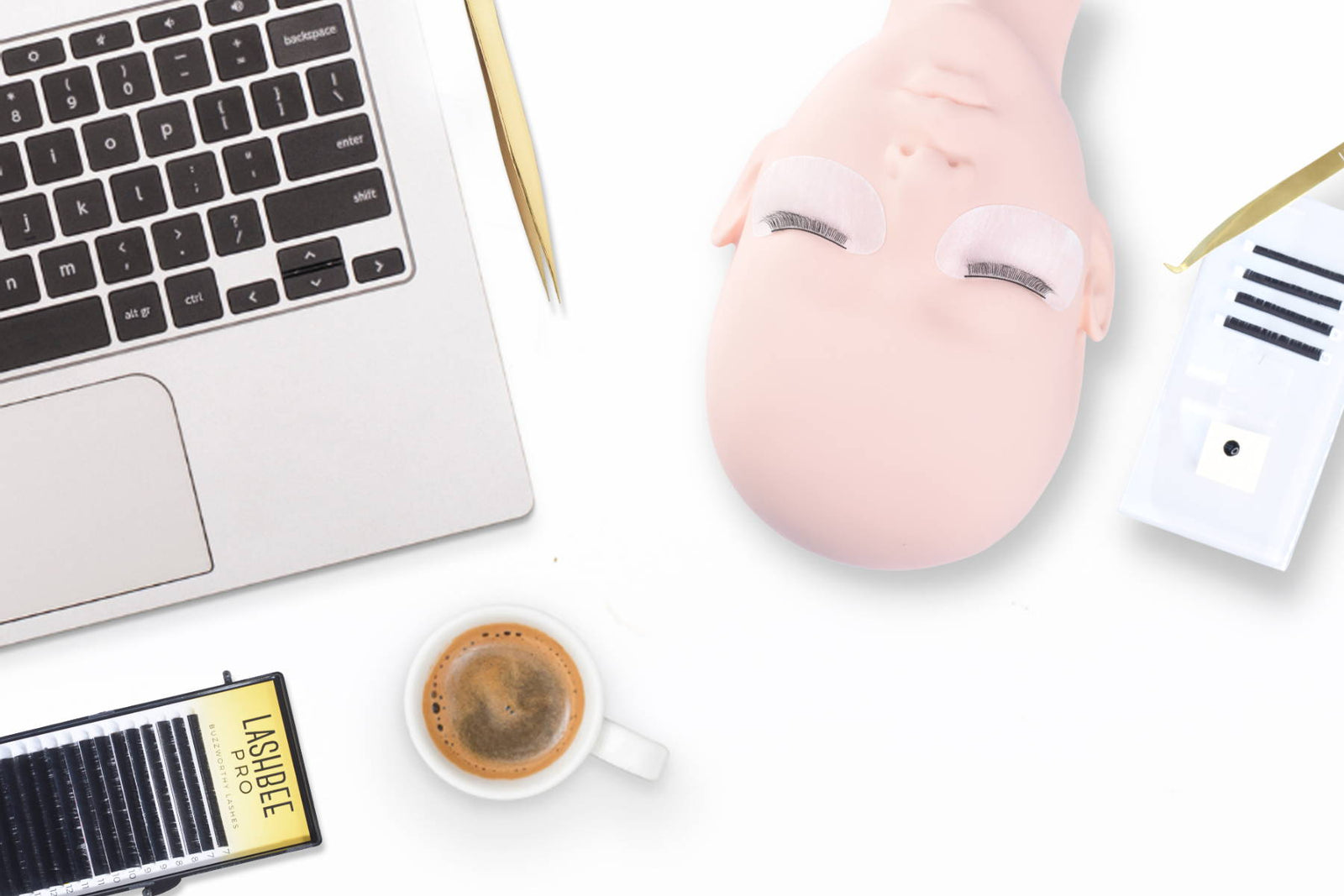 Avoid these 10 Mistakes When Starting Your Lash Business